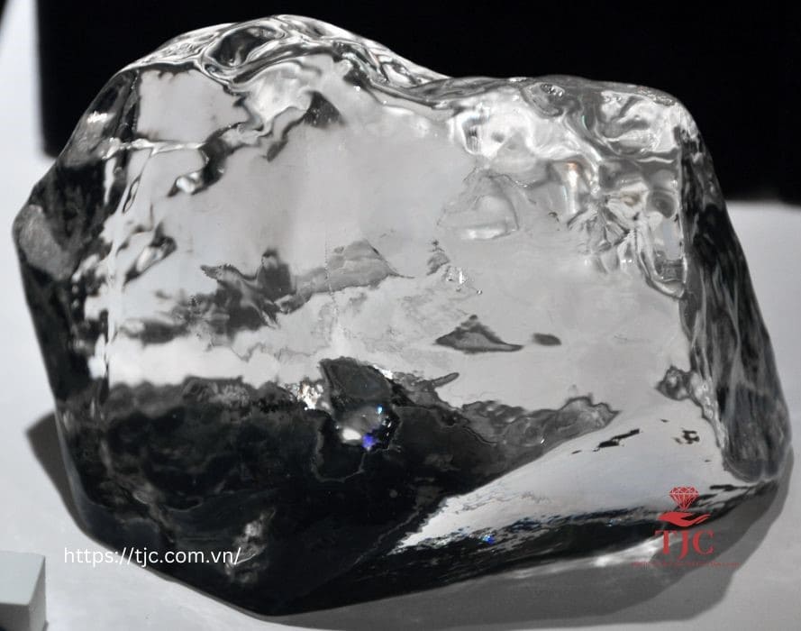 Cullinan Diamond - viên kim cương thô lớn nhất thế giới